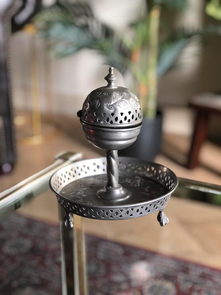 Vintage wierook brander, Huis en Inrichting, Woonaccessoires | Kandelaars en Kaarsen, Gebruikt, Kandelaar, Grijs, Ophalen of Verzenden