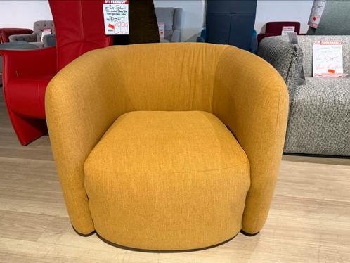 Fauteuil Busca oker geel rond lounge stoel sofa, Huis en Inrichting, Fauteuils, Nieuw, Leer, Stof, 75 tot 100 cm, 75 tot 100 cm
