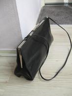 PLINIO VISONA zwart leren schoudertasje Italiaans design, Sieraden, Tassen en Uiterlijk, Tassen | Damestassen, Ophalen of Verzenden