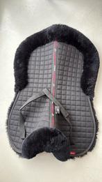 LeMieux Lambskin onderlegger, Dieren en Toebehoren, Paarden en Pony's | Dekens en Dekjes, Ophalen of Verzenden, Nieuw