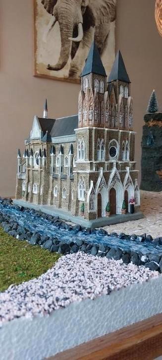 Luville kathedraal  beschikbaar voor biedingen