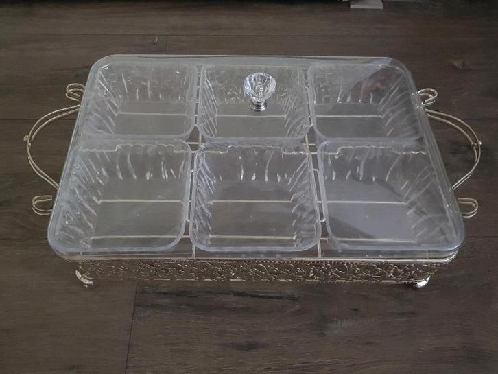 Serveerschaal met deksel en zes bakjes -- feest / Kerst, Huis en Inrichting, Keuken | Keukenbenodigdheden, Gebruikt, Ophalen of Verzenden
