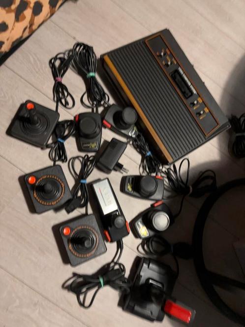 Atari 2600 Pakket, Spelcomputers en Games, Spelcomputers | Atari, Zo goed als nieuw, Atari 2600, Met 1 controller, Ophalen of Verzenden