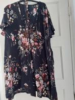Zwarte bloemenjurk shein 2xl, Maat 38/40 (M), Zwart, Ophalen of Verzenden, Boven de knie