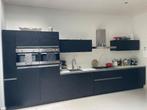 Strakke Moderne zwarte keuken+ inbouwapparatuur+GEDEMONTEERD