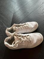 Nike schoen, Ophalen of Verzenden, Zo goed als nieuw, Sneakers of Gympen