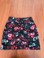 Stradivarius rokje maat M - Bloemenprint, Maat 38/40 (M), Overige kleuren, Ophalen of Verzenden, Zo goed als nieuw