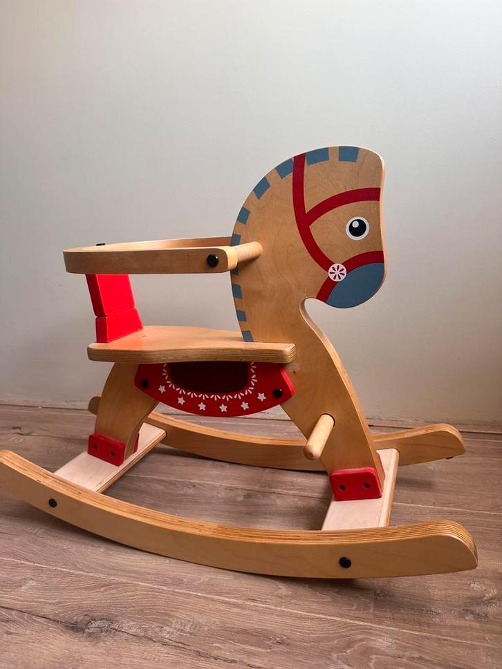 Houten hobbelpaard – zo goed als nieuw, Kinderen en Baby's, Speelgoed | Hobbelfiguren, Zo goed als nieuw, Ophalen