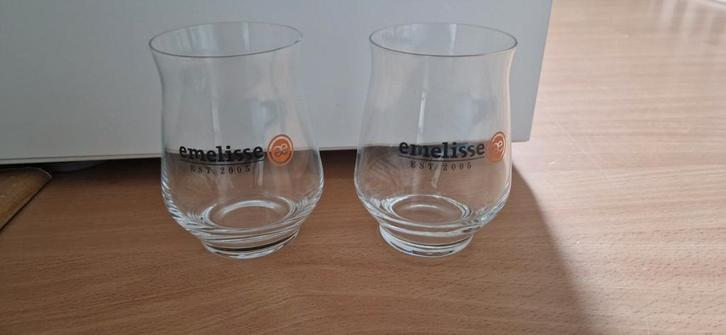 2 Emelisse Bierglazen - Perfect voor Speciaalbier!, Verzamelen, Glas en Borrelglaasjes, Zo goed als nieuw, Bierglas, Ophalen