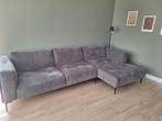 Mooie grijze bank met chaise longue van merk Bellus, Huis en Inrichting, Banken | Bankstellen, Ophalen, 100 tot 125 cm, 300 cm of meer