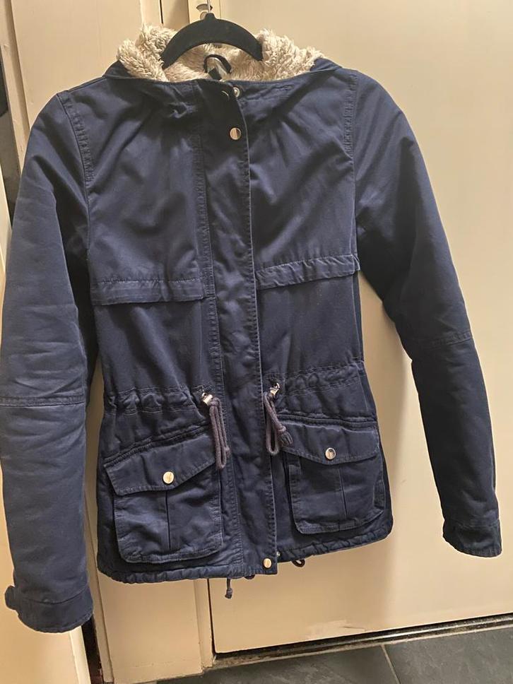 H&M Divided Jas - Maat XS - Blauw, Kleding | Dames, Jassen | Zomer, Gedragen, Maat 34 (XS) of kleiner, Blauw, Ophalen of Verzenden