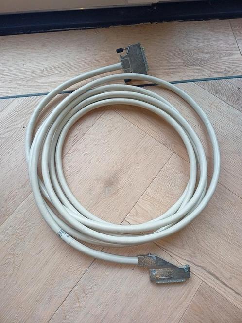 HP scsi kabel  52351-000, Computers en Software, Pc- en Netwerkkabels, Zo goed als nieuw, Ophalen of Verzenden
