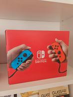 NIEUW IN DOOS Nintendo Switch, Ophalen of Verzenden, Nieuw, Met 2 controllers