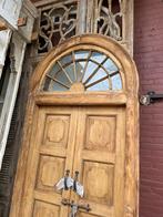 Antieke hoge deur in kozijn met bovenlicht., Huis en Inrichting, Woonaccessoires | Overige, Ophalen of Verzenden