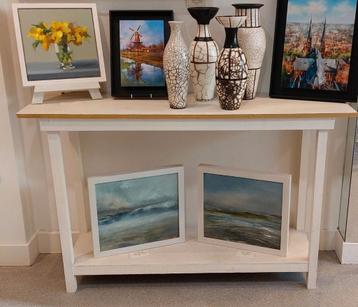 Sidetables & tafels beschikbaar voor biedingen