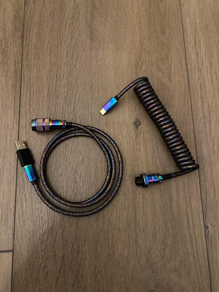 Keychron Premium opgerolde pilotenkabel - nieuw!, Computers en Software, Toetsenborden, Nieuw, Ophalen of Verzenden