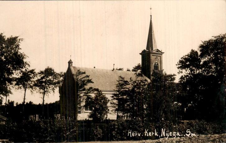 Nijega - Herv. Kerk - Sm, Verzamelen, Ansichtkaarten | Nederland, Gelopen, Friesland, 1920 tot 1940, Ophalen of Verzenden