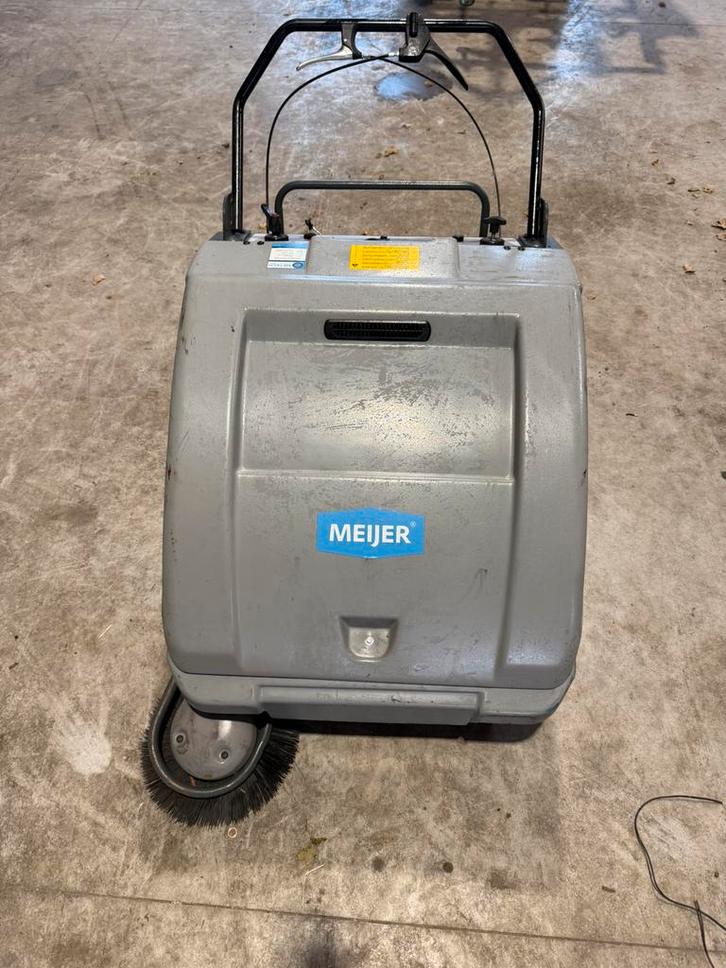 Meijer V90 veegmachine, Doe-het-zelf en Verbouw, Reinigingsmachines, Gebruikt, Ophalen