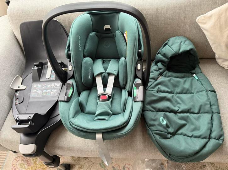 Maxi Cosi Pebble 360 Pro + familyfix 360 isofix base, Kinderen en Baby's, Autostoeltjes, Zo goed als nieuw, Maxi-Cosi, 0 t/m 13 kg