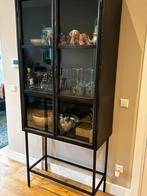 Vitrine kast zwart metaal 85 x 41 x 199 cm, Huis en Inrichting, Kasten | Vitrinekasten, Ophalen, 50 tot 100 cm, Zo goed als nieuw