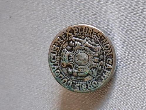 25. Vintage knoop van Ludovicus, Hobby en Vrije tijd, Naaien en Fournituren, Nieuw, Knoop of Knopen, Ophalen of Verzenden