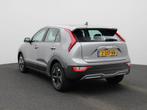 Kia Niro EV Light Edition 64.8 kWh | Navigatie | 17" LMV | C, 12 maanden, Stof, Gebruikt, 750 kg