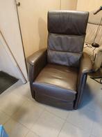 Te koop bruine relax stoel, Huis en Inrichting, Fauteuils, Ophalen, Zo goed als nieuw, 50 tot 75 cm, Leer