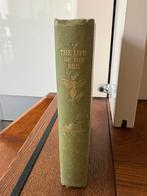 The life of the bee, Boeken, Ophalen of Verzenden, Zo goed als nieuw