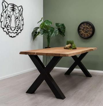 Boomstam eettafel nieuw 220x100 cm beschikbaar voor biedingen