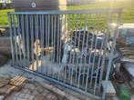 Stalen poort ongeveer 4,5 meter breed, Tuin en Terras, Tuinpoorten, Ophalen of Verzenden, 200 cm of meer