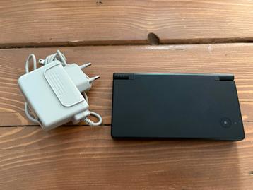 Nintendo DSi Zwart met Oplader beschikbaar voor biedingen