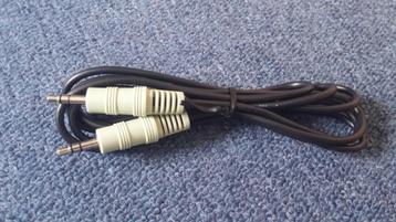 geluidskabel pc/monitor beschikbaar voor biedingen