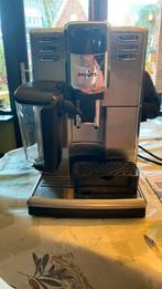 Super automatic espressomachine Philips EP 5335, Witgoed en Apparatuur, Koffiezetapparaten, Ophalen, Gebruikt, Koffiemachine, Koffiebonen