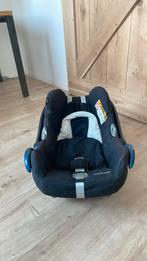 Maxi cosi cabriofix autostoeltje baby met voetenzak, Autogordel, Ophalen of Verzenden, Zo goed als nieuw, 0 t/m 13 kg
