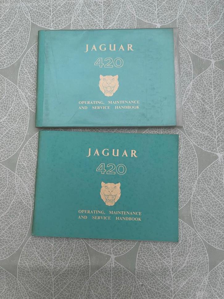 Jaguar 420 Handboeken + Poster, Boeken, Auto's | Boeken, Gelezen, Overige merken, Ophalen of Verzenden