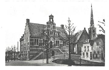959238 Oud Beijerland ZH Raadhuis Ned Herv Kerk Nette oude  beschikbaar voor biedingen