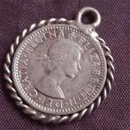 Hanger met Munt Queen Elizabeth 1964 Sixpence Geluksmunt