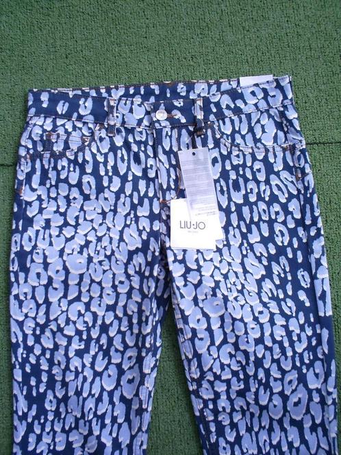 NIEUW __ prachtige LIU JO broek mt. 28 __ waarde 156,00, Kleding | Dames, Spijkerbroeken en Jeans, Nieuw, W28 - W29 (confectie 36)