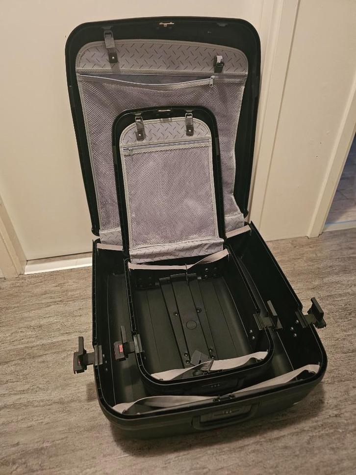 diverse maten reiskoffers, Sieraden, Tassen en Uiterlijk, Koffers, Zo goed als nieuw, Hard kunststof, Minder dan 50 cm, 35 tot 45 cm