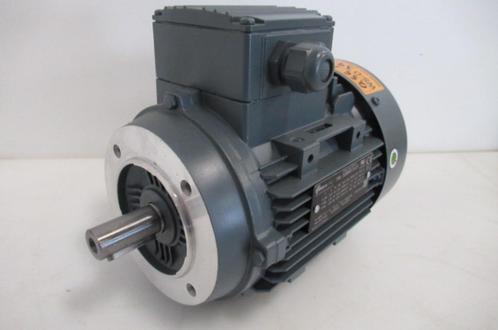 Elektromotor 0,55 KW 1440 RPM AS 19 mm IE2., Doe-het-zelf en Verbouw, Gereedschap | Machine-onderdelen en Toebehoren, Nieuw, Ophalen of Verzenden