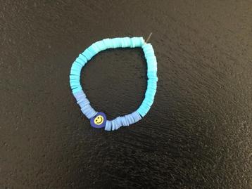  Zelfgemaakt armbandje   beschikbaar voor biedingen