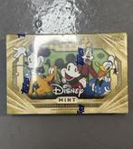 Topps Disney Mint 2025 Box chrome hobby sapphire edition, Verzenden, Nieuw, Boosterbox, Foil