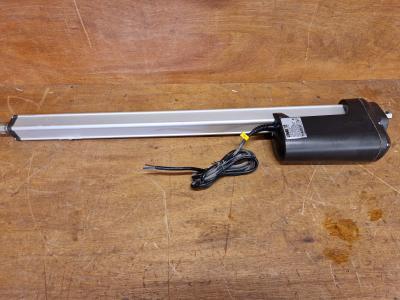 Linak uitzetter nr: 363B75-+10600A21, Watersport en Boten, Bootonderdelen, Gebruikt