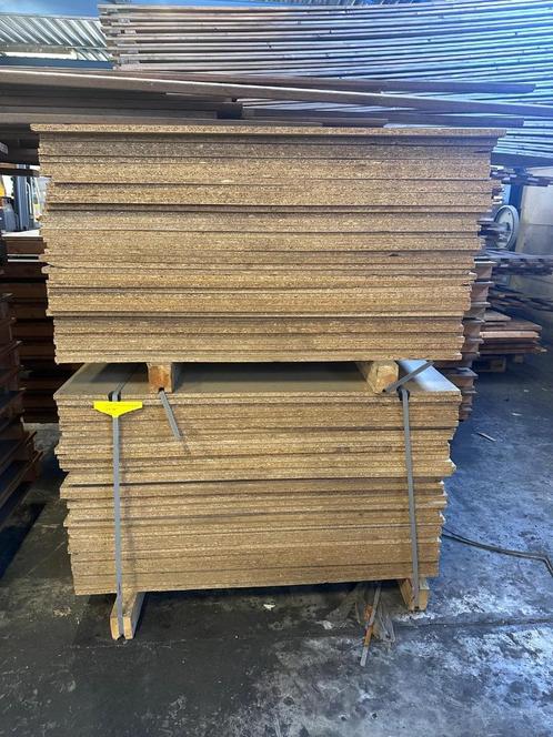 Spaanplaat 2-zijde naturel 1300 x 1100 mm, 18 mm dik - 170st, Tuin en Terras, Palen, Balken en Planken, Zo goed als nieuw, Planken