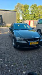 BMW 3-Serie 2.0 I 320 Touring AUT 2005 Zwart, Auto's, BMW, Automaat, Achterwielaandrijving, 4 cilinders, 1435 kg