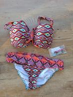 Bikini Beachlife als nieuw, maat 38 cup F broekje 40, Kleding | Dames, Badmode en Zwemkleding, Ophalen of Verzenden, Zo goed als nieuw