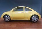 Volkswagen New-Beetle van Maisto schaal 1.25, Hobby en Vrije tijd, Modelauto's | 1:24, Ophalen of Verzenden, Zo goed als nieuw