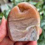 Roze chalcedoon met druzy, Ophalen of Verzenden, Mineraal