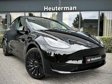Tesla Model Y RWD 58 kWh Autopilot/ Panodak/ All Black beschikbaar voor biedingen