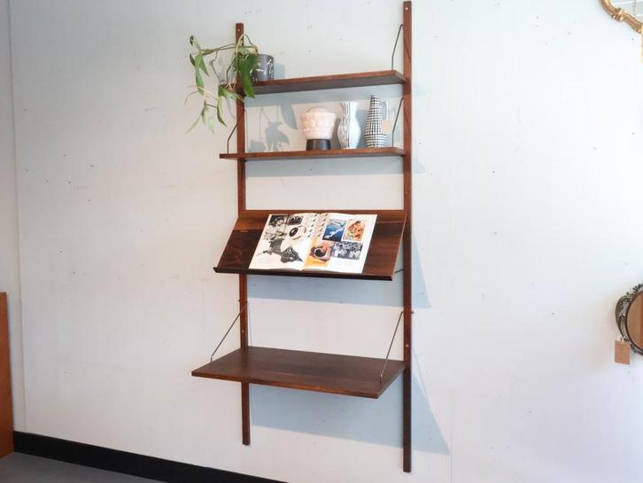 Deens vintage wandsysteem palissander met leesplank, Huis en Inrichting, Kasten | Wandmeubels, Gebruikt, 150 tot 200 cm, Minder dan 150 cm